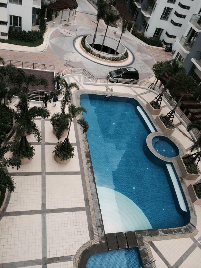 Resorts World Condo Manila Dış mekan fotoğraf