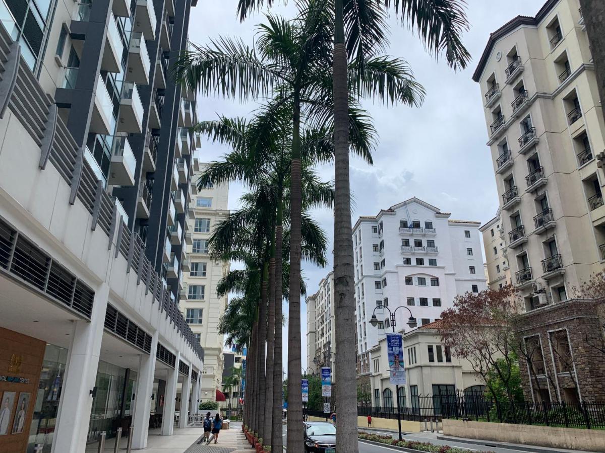 Resorts World Condo Manila Dış mekan fotoğraf